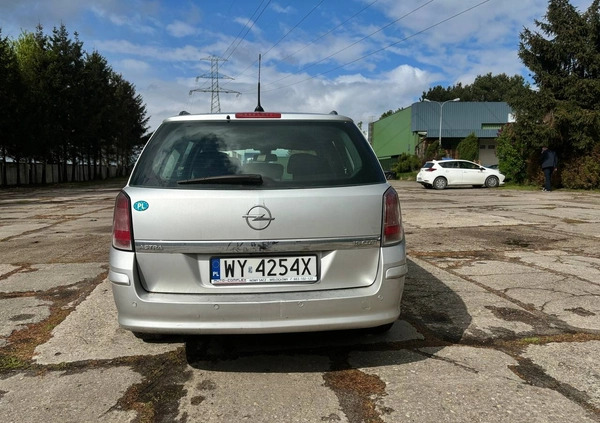 Opel Astra cena 10900 przebieg: 267000, rok produkcji 2008 z Jelcz-Laskowice małe 407